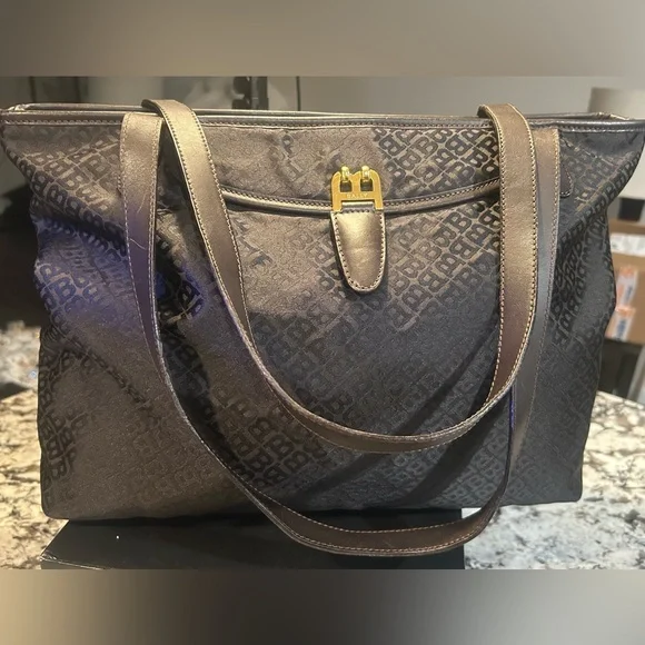 Bally EUC Tote with Gold Buckle - Picture 2 of 12